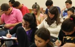 Inscrições para concorrer às bolsas do Prouni começam nesta segunda